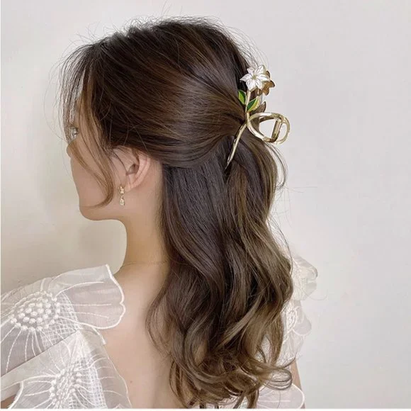 NEW Gold Metal White Lily Green Leaves Hair Claw - Picture 5 of 10